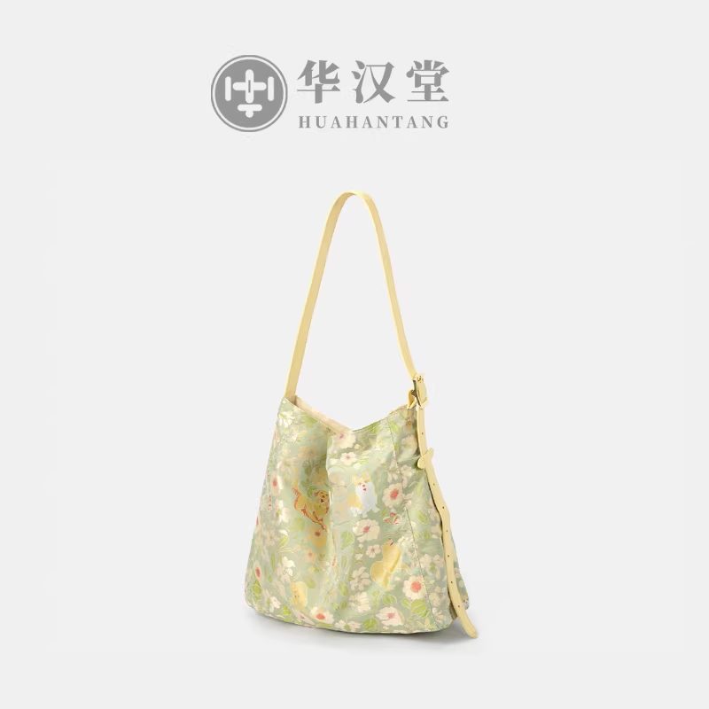 安璟·复古印花腋下包 中号 细节 2